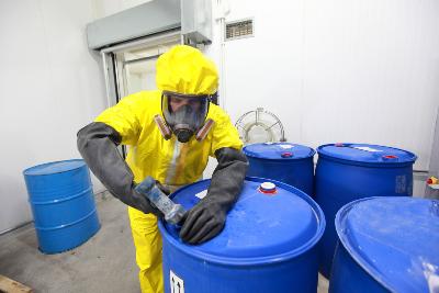 Les risques professionnels chimiques